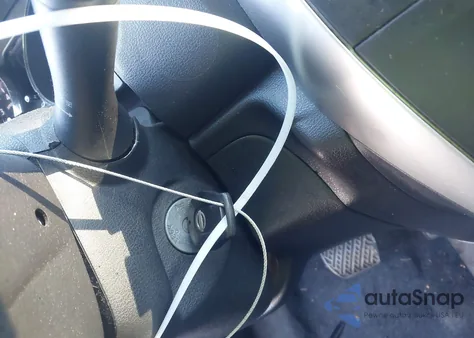 2015 Nissan Versa 1.6 Sv z USA, uszkodzony, nr VIN 3N1CN7AP0FL959271